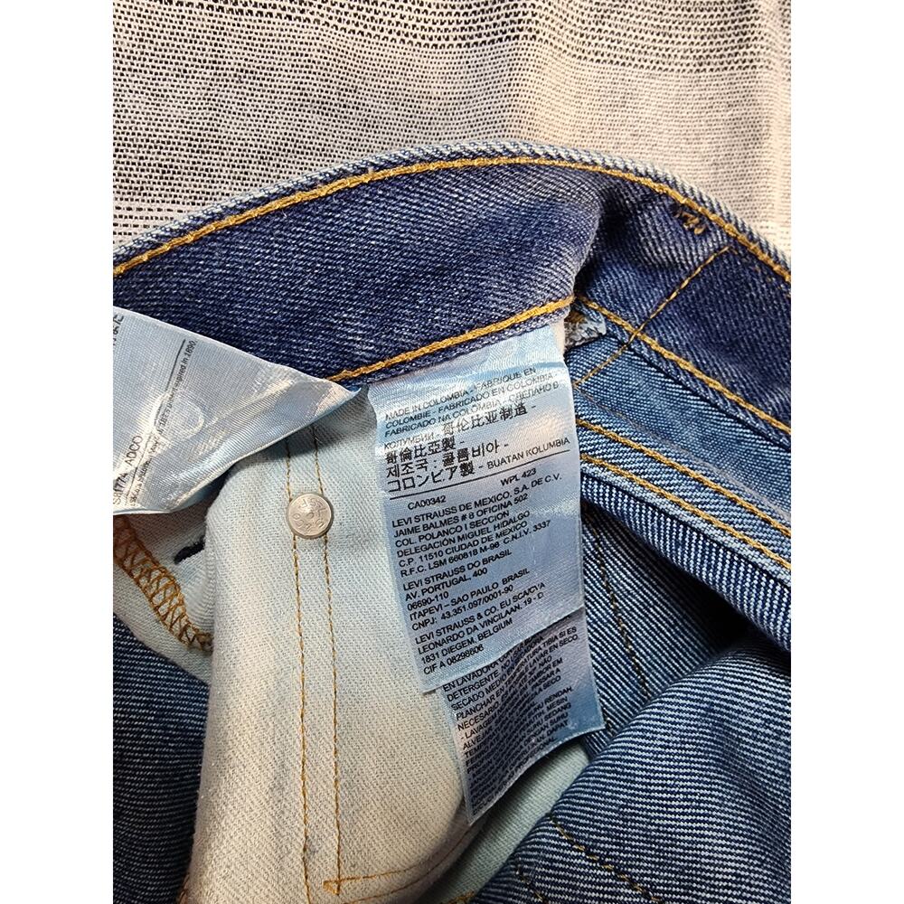 classic Levi's 517 bootcut jeans - Picture 9 of 11